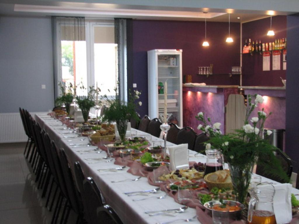 Hotelik Jankowski Raszyn Extérieur photo