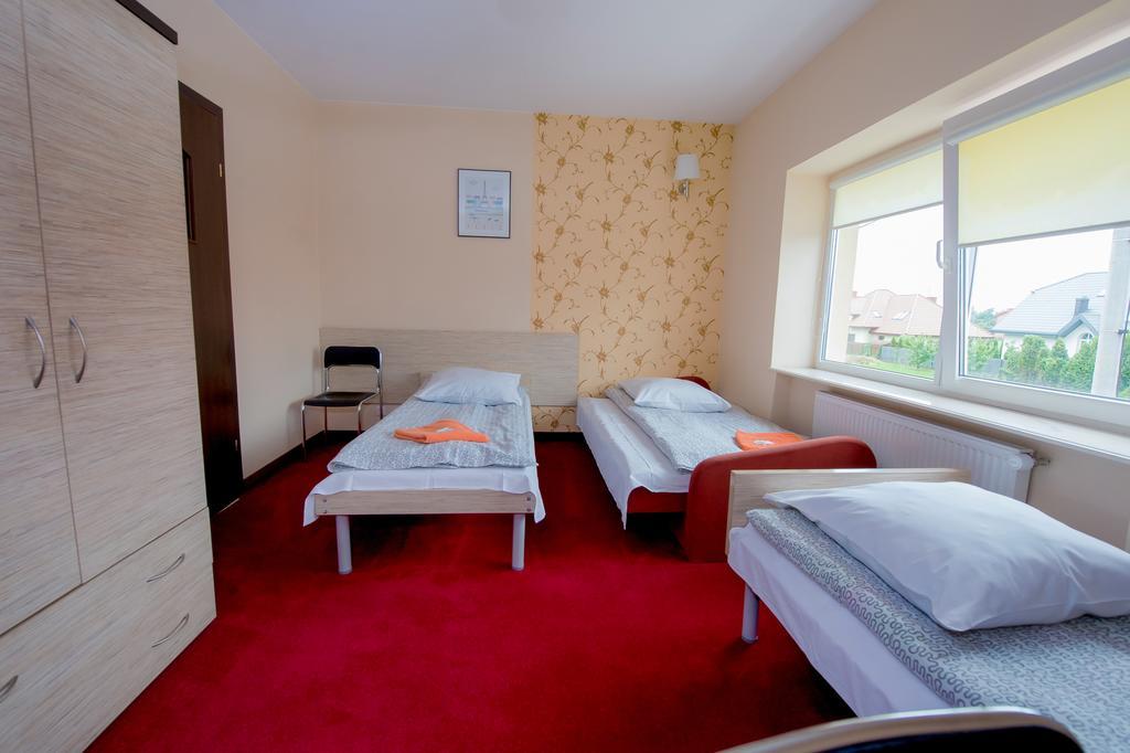 Hotelik Jankowski Raszyn Extérieur photo