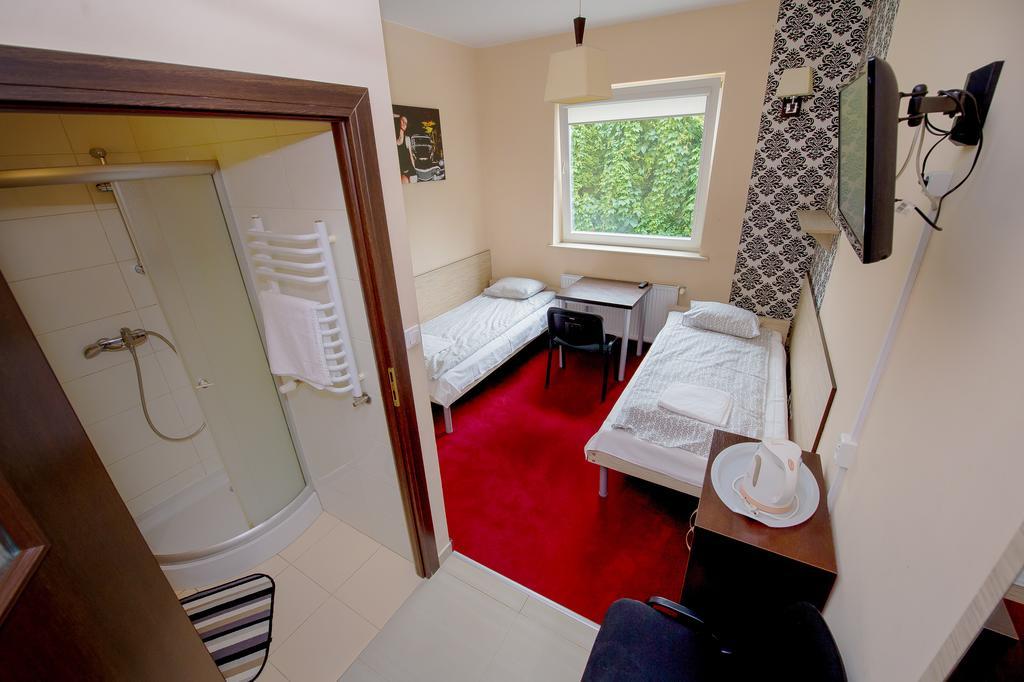 Hotelik Jankowski Raszyn Extérieur photo
