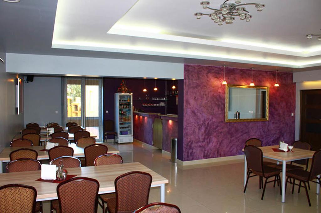 Hotelik Jankowski Raszyn Extérieur photo